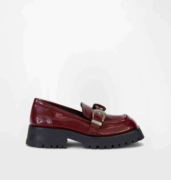 Chiara Ferragni Brand BUCKLES LOAFER | Flat Shoes