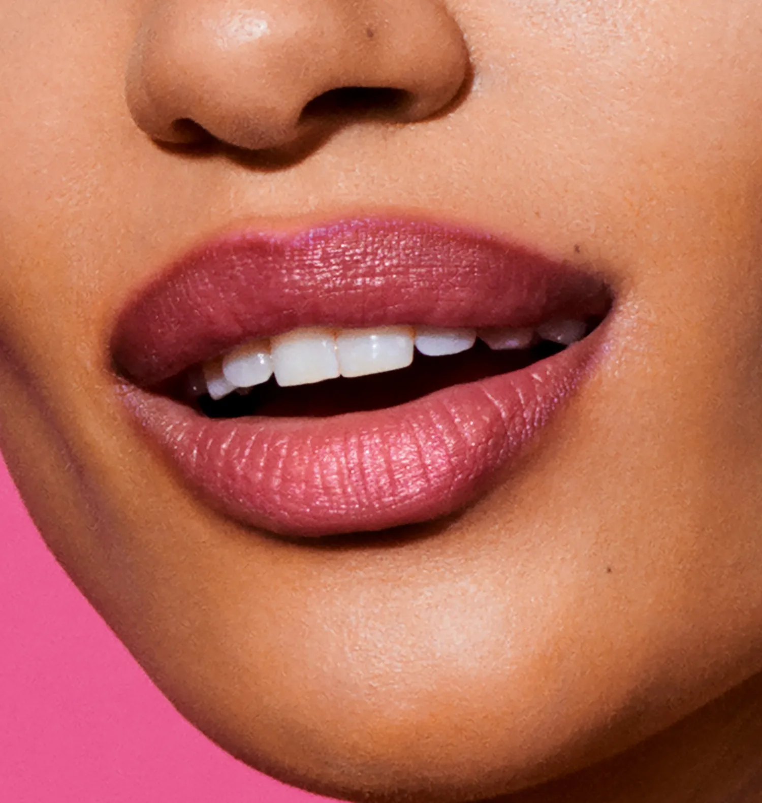 lip_liner__kiss_marker__2-4.webp Chiara Ferragni Brand LIP LINER - KISS MARKER 06 | Lips